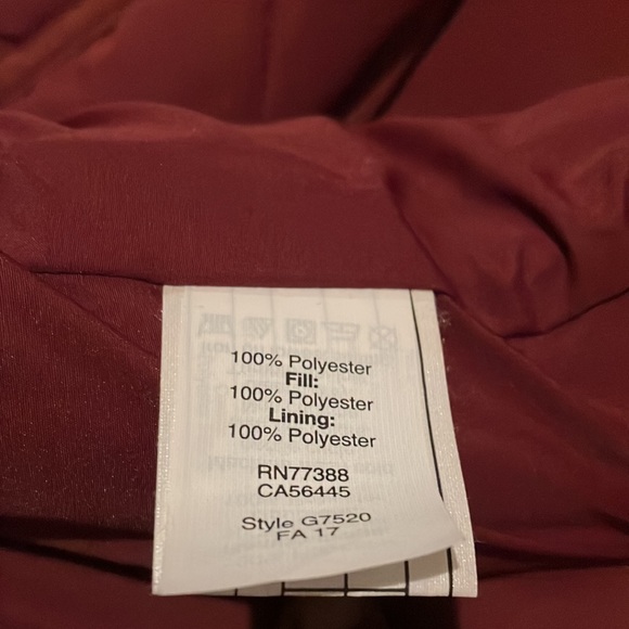 J Crew Burgundy Quilted Vest - Picture 7 of 8